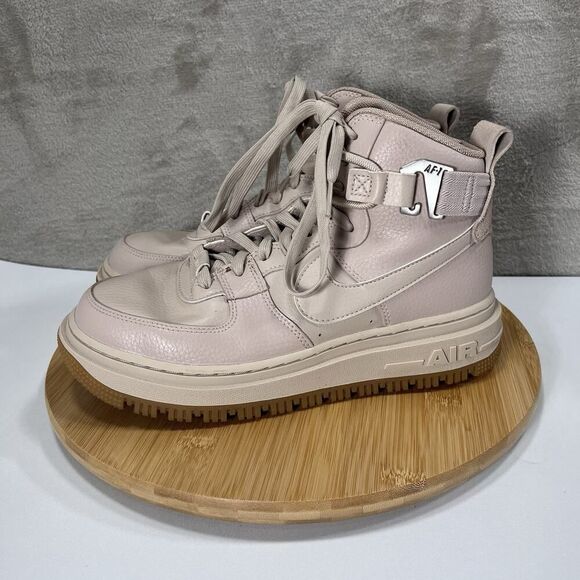 Nike Womens Size 8.5 Air Force 1 High Utility 2.0 Fossil Lace Up Sneakers - Picture 3 of 10